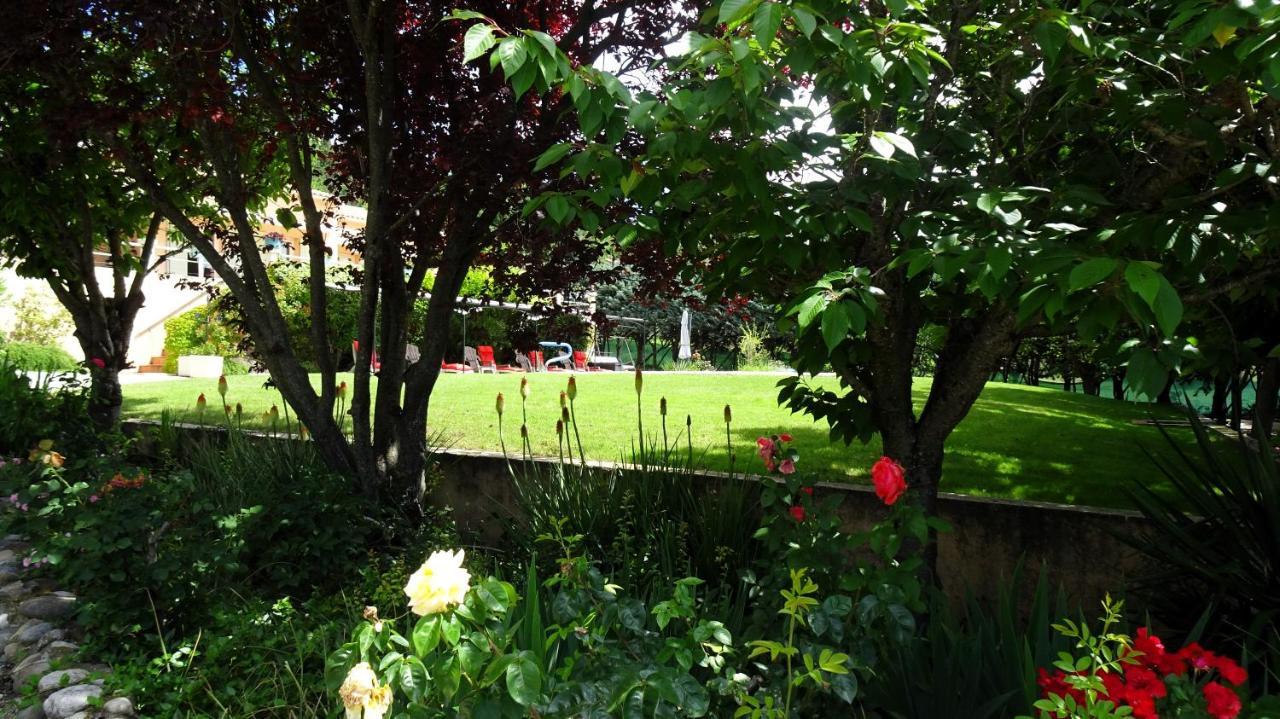 Saint-Julien-d'AsseLa Bastide Des Roses住宿加早餐旅馆 外观 照片